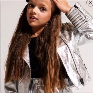 Eve Jnr Silver Metallic Vegan Leather Moto Jacket Size 8